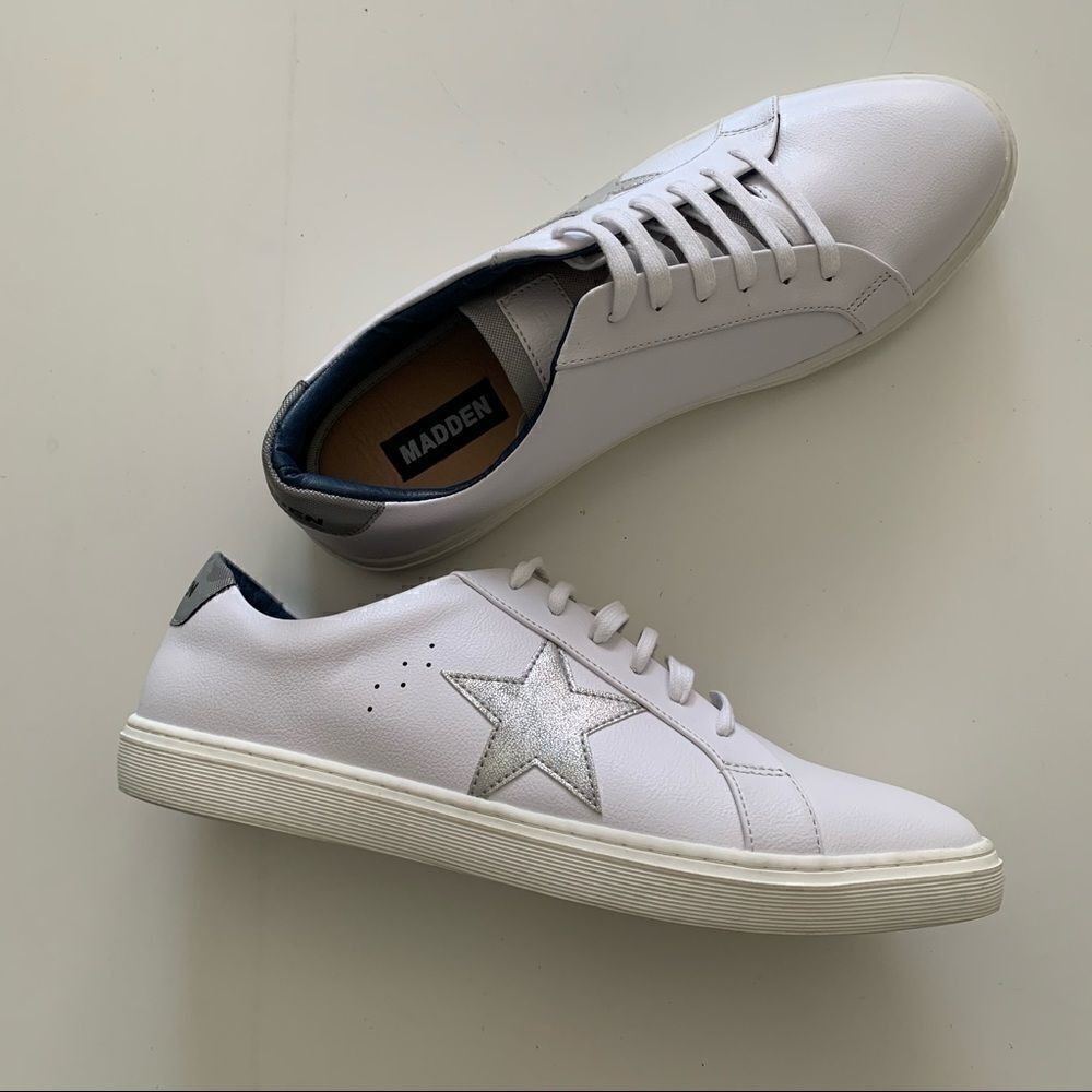 STEVE MADDEN DIXXIN STAR WHITE SILVER LOW TOP SNEAKERS 10 - Picture 2 of 11